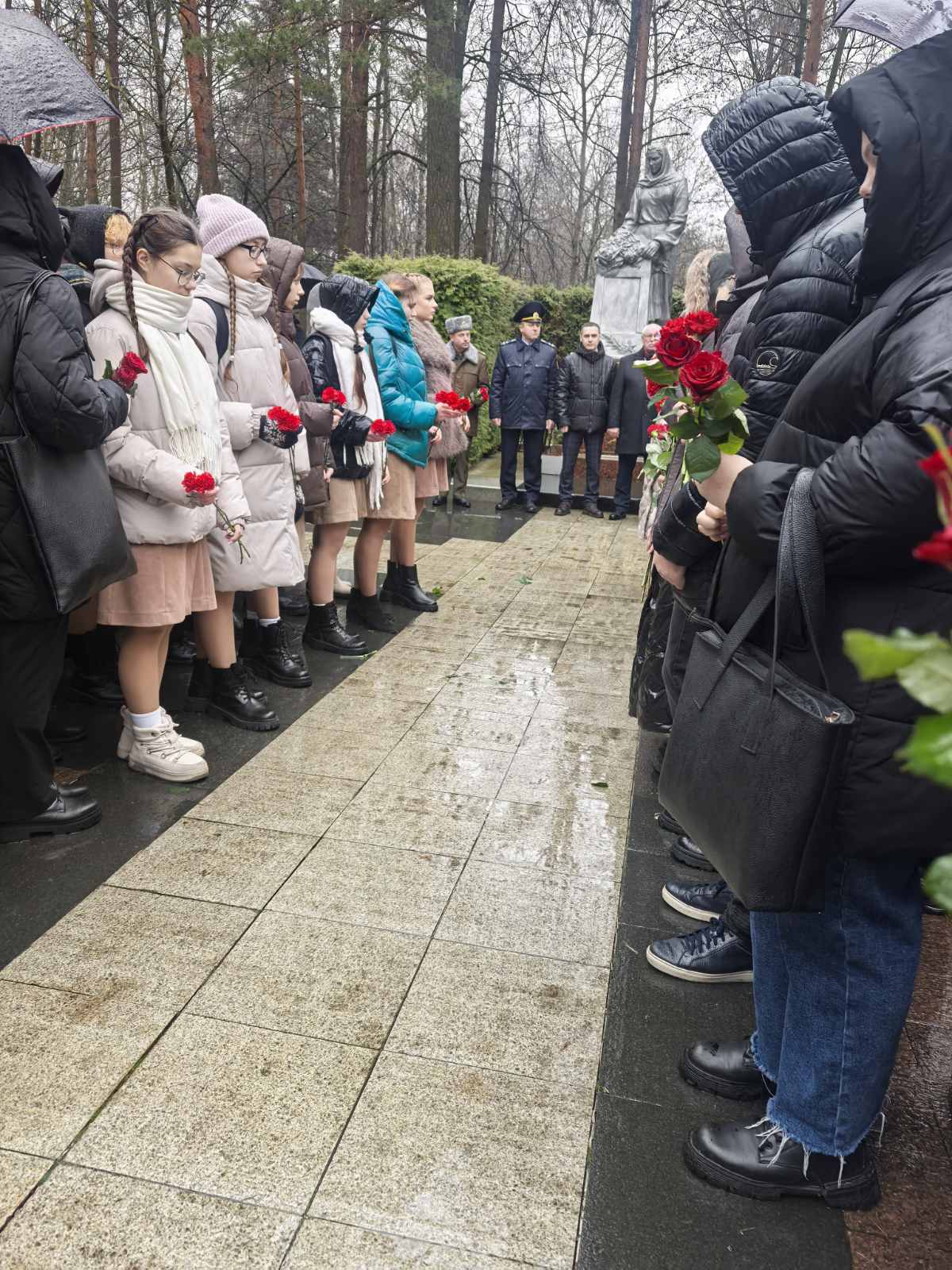 9 декабря — Международный день памяти жертв преступления геноцида